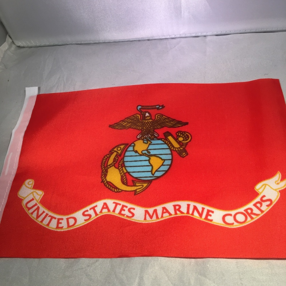 Patriotic flags for‎ all service branches —Set of 27 (3of each style)